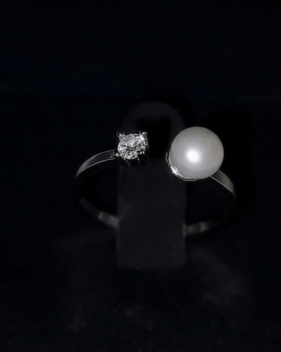 Bague Boucle Perlée, Perles de culture · Cristal de synthèse · Argent · Taille Ajustable, Maison Clara Rosae