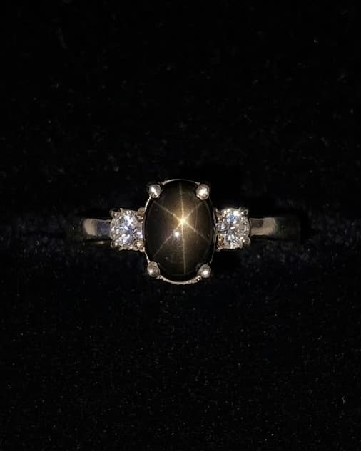 Bague Etoile Noir, Saphir noir · Cristal de synthèse · Argent, Maison Clara Rosae