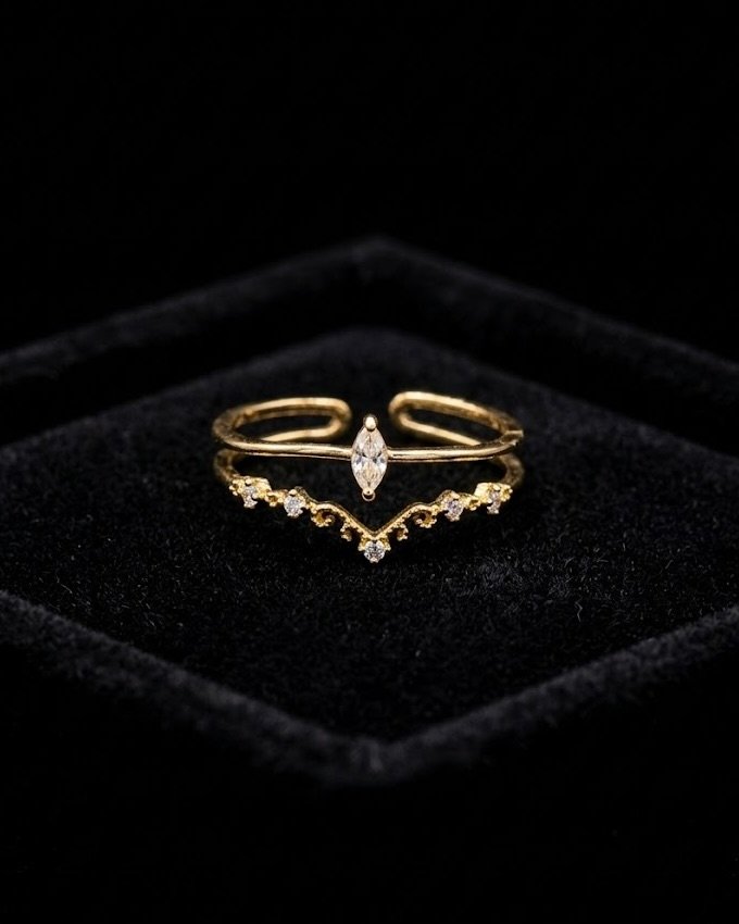 Bague Diadème, Argent · Plaque Or · Cristal de synthèse laiteux · Taille Ajustable, Maison Clara Rosae