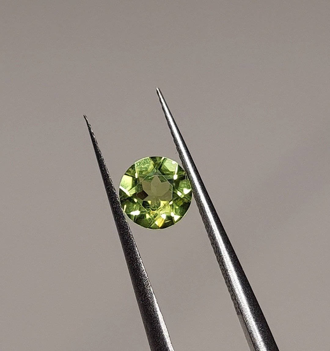 Péridot d'Exception, 0.20-4 ct · Non traitée · Vietnam, Maison Clara Rosae
